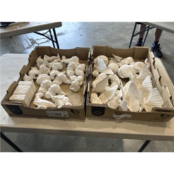 2 TRAYS OF UNPAINTED ORNAMENTS AND DECOR PIECES