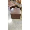 Image 3 : MCM COPPER LOOK COFFEE TABLE