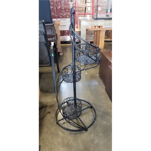 3 TIER OUTDOOR METAL PLANT STAND