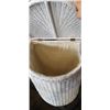 Image 5 : 2 OUTDOOR WICKER PLANTER POTS