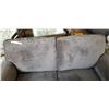Image 3 : GRAY FABRIC LOVESEAT