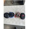 Image 1 : 2 BEATS HEADPHONES IN SOFT CASES. WORKING