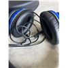 Image 3 : 2 BEATS HEADPHONES IN SOFT CASES. WORKING