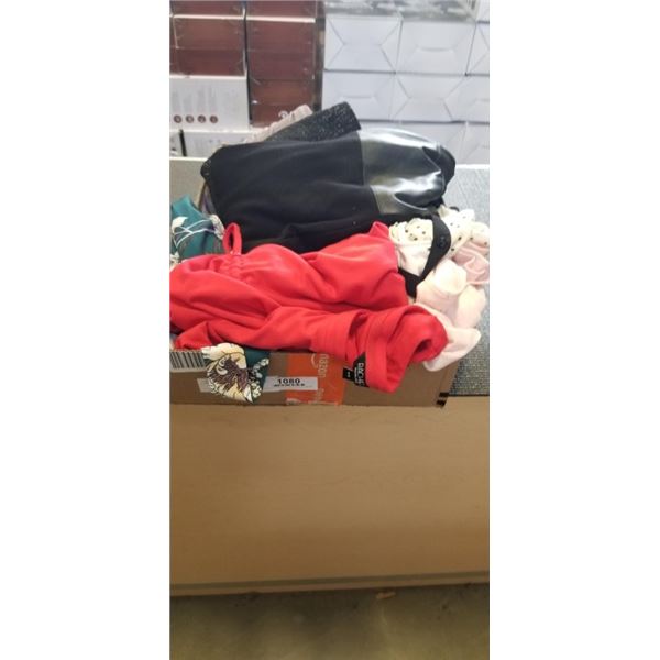 TRAY OF NEW LADIES CLOTHING