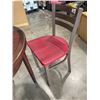 Image 2 : WOOD DROP TABLE WITH 2 RED CHAIRS