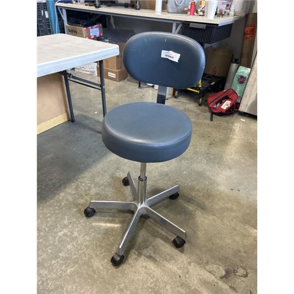 ROLLING STOOL WITH ROUND UPHOLSTERED SEAT & ADJUSTABLE ERGONOMIC BACKREST