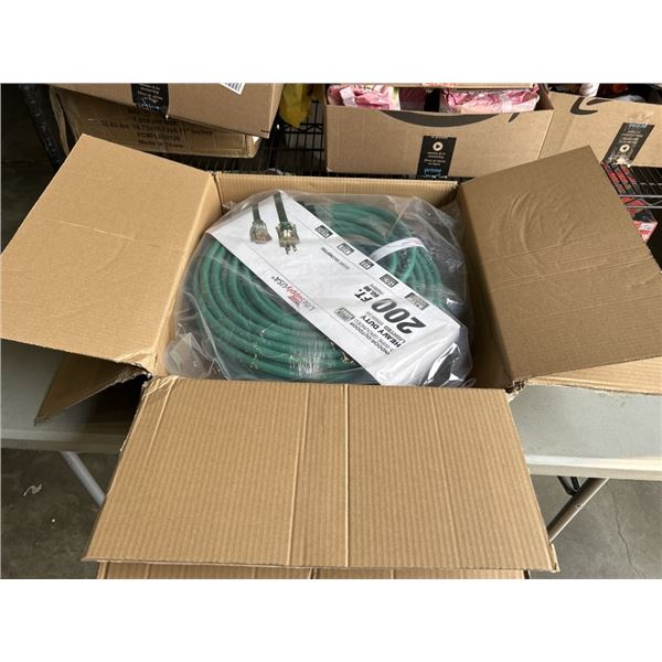 HEAVY DUTY 200 FOOT GREEN EXTENSION CORD. 10AWG/3C
