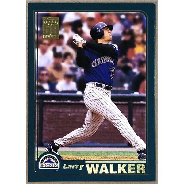 2001 TOPPS LARRY WALKER (HOF)