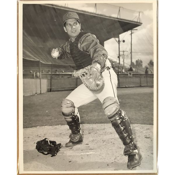 1966 CLEVELAND INDIANS 8"x10" PUBLICITY GLOSSY - JOE AZCUE