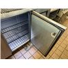 Image 9 : True Commercial 3-Door Undercounter Refrigerator w/ Work Top