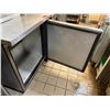 Image 3 : True TUC-27F-HC Single Door Undercounter Freezer (gets cold)