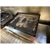 Image 2 : Gas Charbroiler w/ Grates & Manual Control Valves 36"L