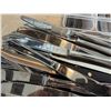 Image 4 : Multiple Steak & World Stainless Dinner Knives in Caddies