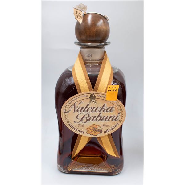 NALEWKA BABUNI 18% 750ML