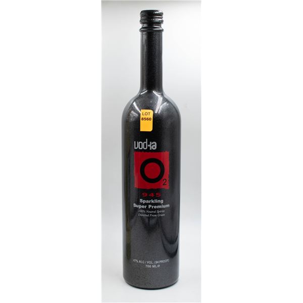 O2 945 SPARKLING SUPER PREMIUM VODKA 700ML 47%
