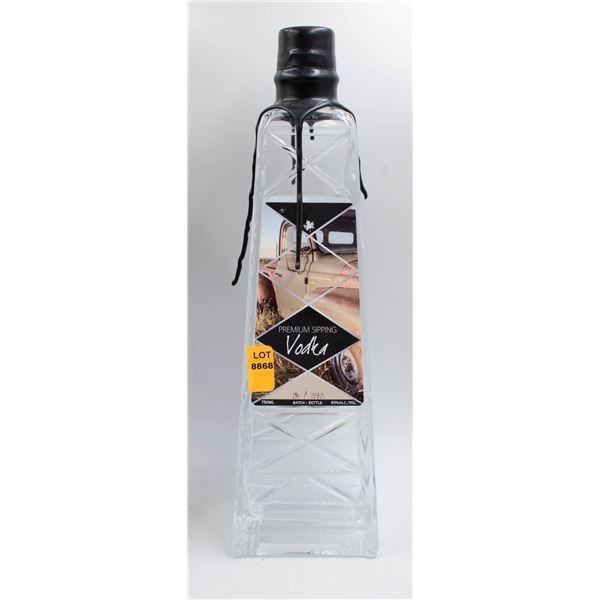 PREMIUM SIPPING VODKA SMALL BATCH BOTTLE 18/243