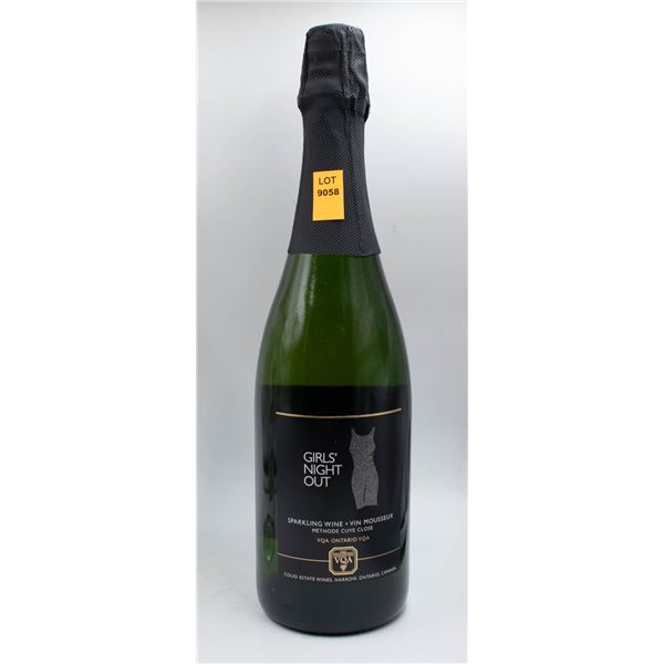 GIRL'S NIGHT OUT SPARKLING WINE 750ML 11.5%