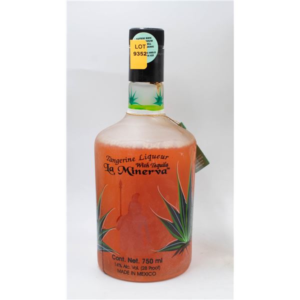 TANGERINE LIQUEUR WITH TEQUILA LA MINERVA 750ML