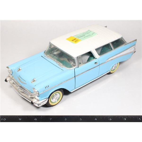 '57 CHEVROLET NOMAD DIE-CAST SCALE 1/18