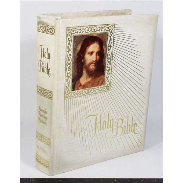 1970'S HERTEL FIRESIDE FAMILY EDITION HOLY BIBLE