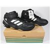 Image 1 : NEW ADIDAS TORSION SIZE 8.5 US