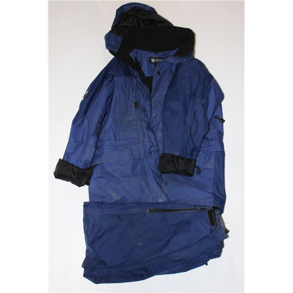 BLUE WETSKINS SET WITH WINTER JACKET AND SNOWPANTS