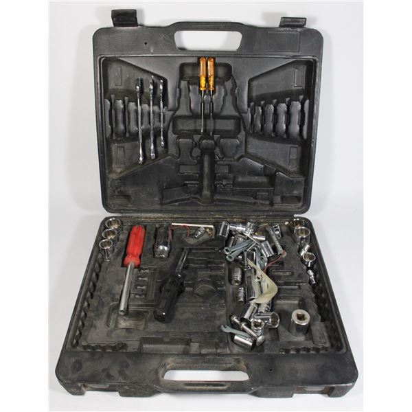 INCOMPLETE GENERIC SOCKET AND TOOL SET