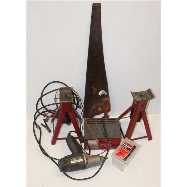 BOX OF VARIOUS TOOLS
