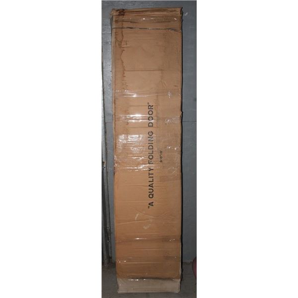 NEW MAHOGANY FOLDING DOORS 6' X 6'