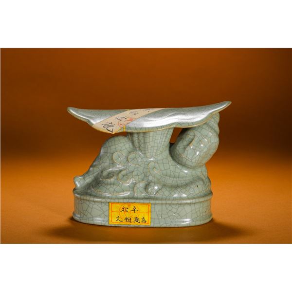 SONG DYNASTY RU KILN CELADON BEAUTY PORCELAIN PILLOW