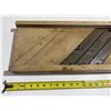 Image 2 : Antique Cabbage Slicer
