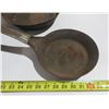 Image 3 : (3) Metal Cook Pans