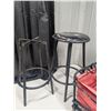 Image 3 : Stools with folding wagon, and extra stool legs