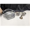 Image 1 : Metal dish and candle holders