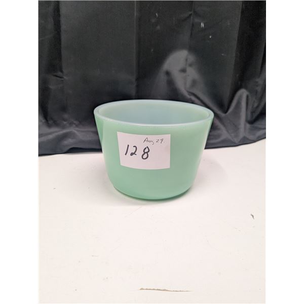 Vintage fireking style glass bowl, 5"