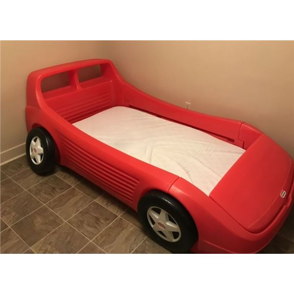 Used Single Red Race Car Bed **MATTRESS NOT INCLUDED