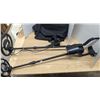 Image 2 : 2 metal detectors and carry case, 10" and 7.5" coils