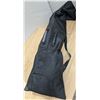 Image 3 : 2 metal detectors and carry case, 10" and 7.5" coils