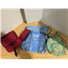 Image 1 : (3) School Bags
