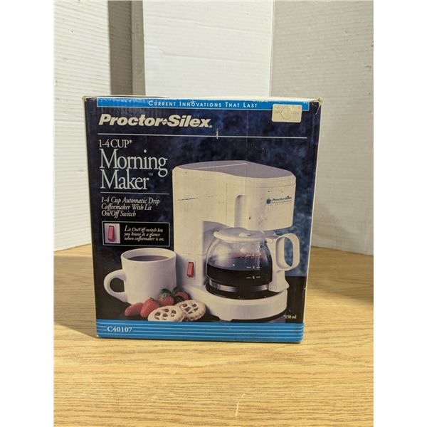 4-Cup Coffee Maker – Works