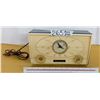 Image 1 : Vintage 1960's Fleetwood Alarm Clock radio Clock and radio Work