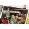 Image 3 : Lot if Vintage Kitchen Items