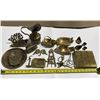 Image 1 : Lot of Vintage Brass Items – 3.5kg total
