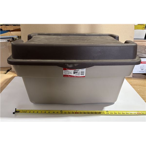 Large Roughneck Rubbermaid Storage Tote