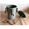 Image 3 : Vintage Webster Paint Pressure Pot Tank & Spray Gun