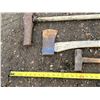 Image 2 : (3) Vintage Tools