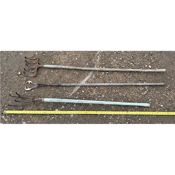 (3) Antique/Vintage Agriculture Tools