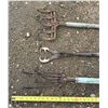 Image 2 : (3) Antique/Vintage Agriculture Tools