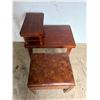 Image 1 : Vintage Table & Stool