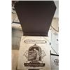 Image 4 : Box of Vintage Collectable Plates